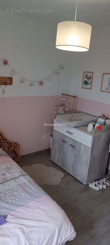 Maison à SAINT-MARTIN-DES-NOYERS