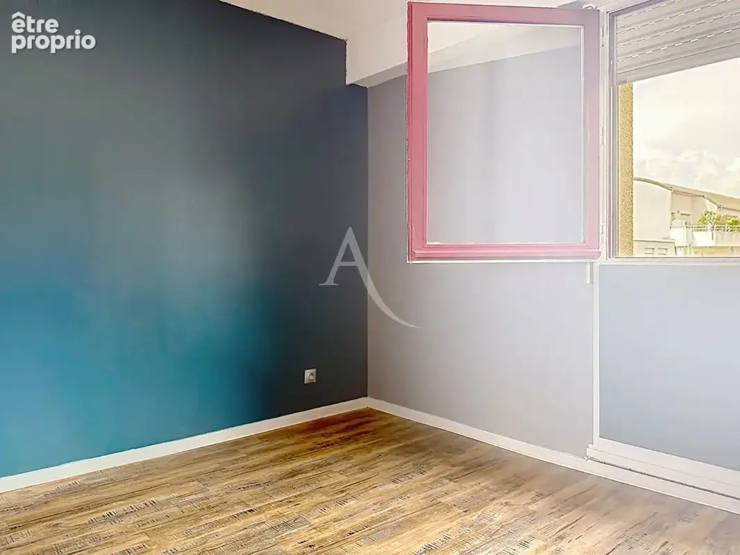 Centre ville appartement Pau 1 chambre , balcon et parking - photo 8