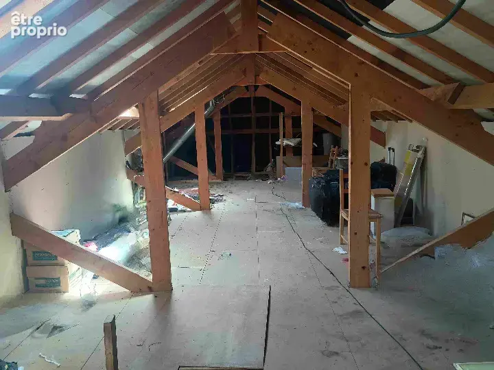 Pavillon de plain-pied 168 m2 avec dépendance bien-être   Terrain clos de 3 043 m2 - photo 21
