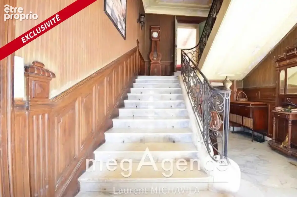 Maison de maître exceptionnelle de 300m2 avec jardin sur une parcelle de 536m2 à restaurer - photo 7