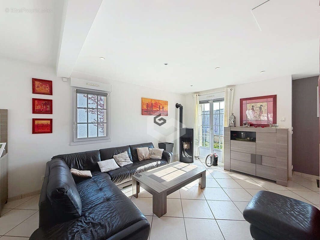 Maison 150 m² à Beine-Nauroy  - photo 3