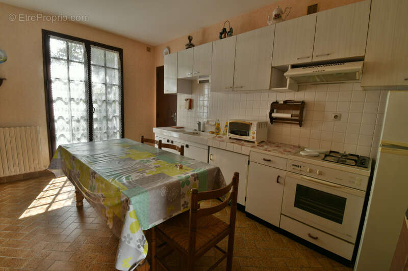 Dpt Charente Maritime (17), à vendre CHATELAILLON proche, maison 103 m² habitales, 3 chambres, bureau et garage - photo 7