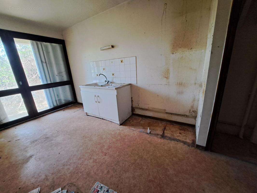 Maison à SERVIERES-LE-CHATEAU