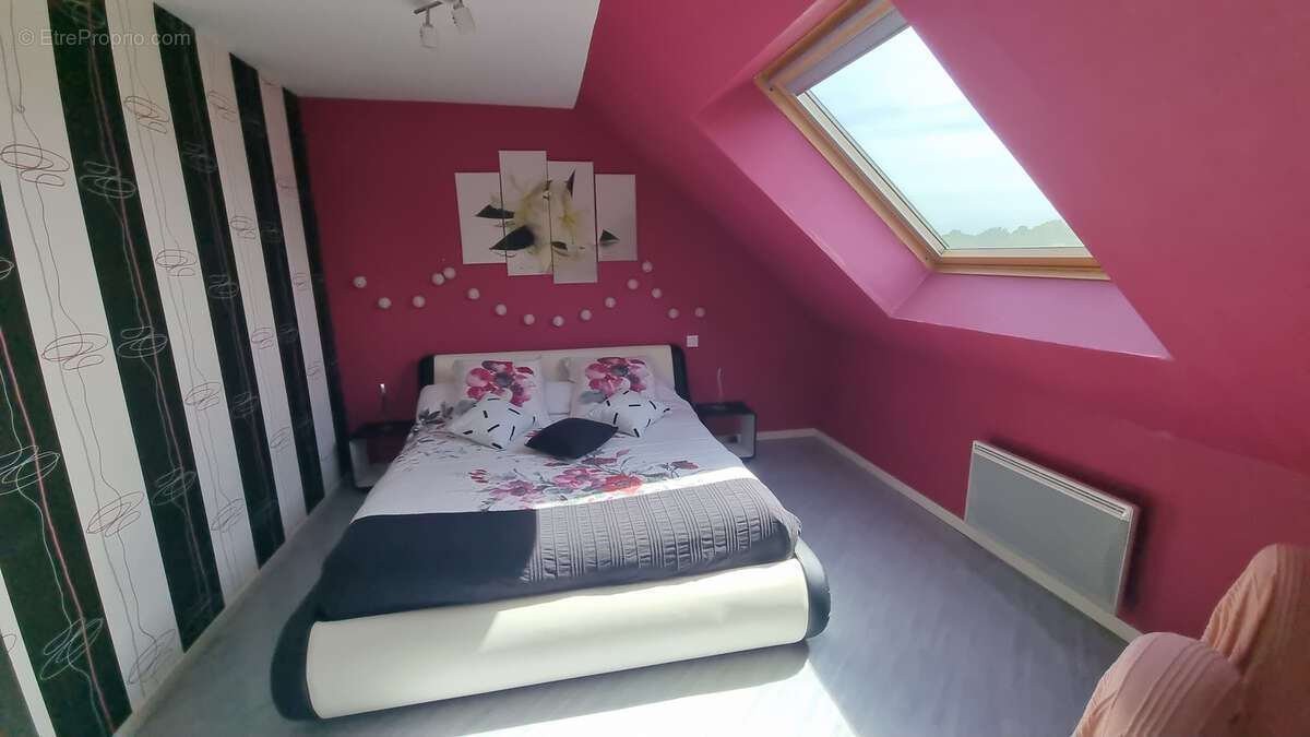 Maison à LA POUEZE