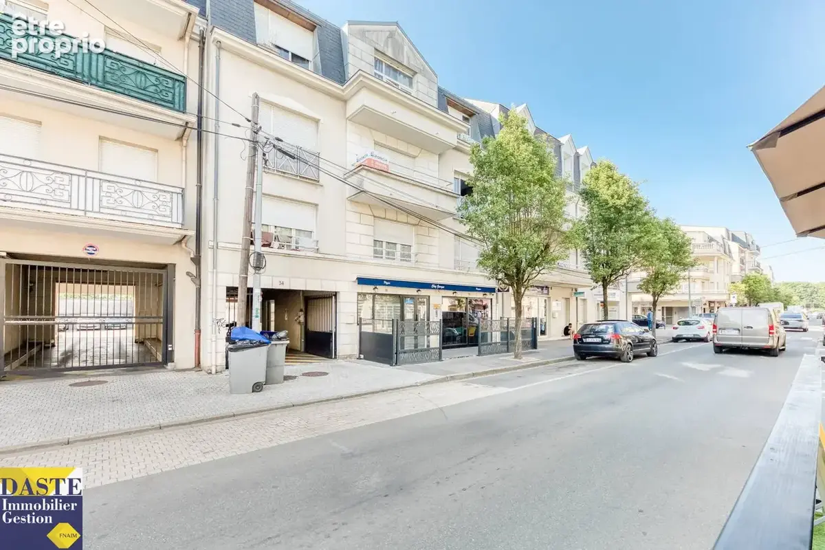 Appartement à PONTAULT-COMBAULT