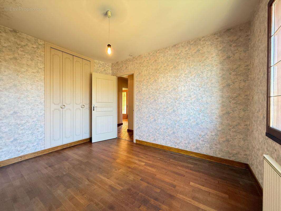 Maison à VAUX-SUR-MER