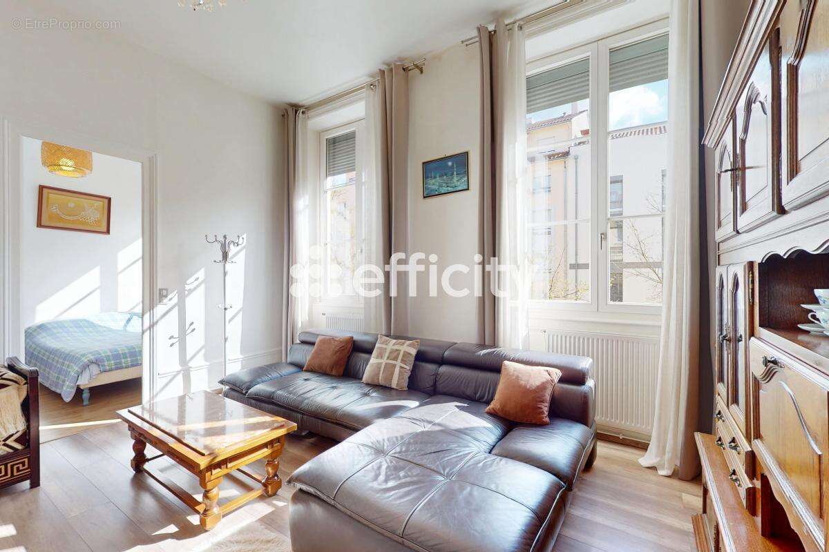 Appartement à LYON-4E