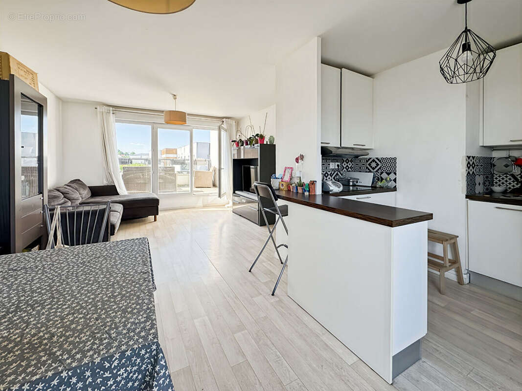 Appartement à ROSNY-SOUS-BOIS