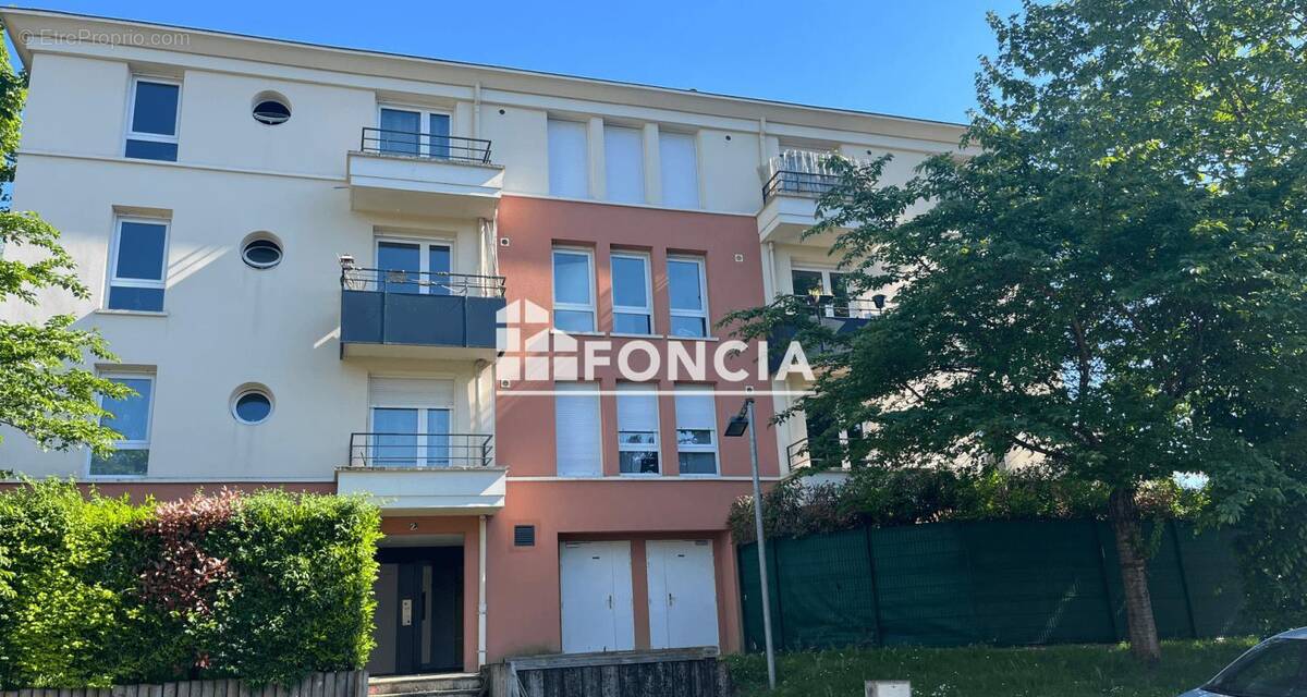 Appartement à VILLEBON-SUR-YVETTE