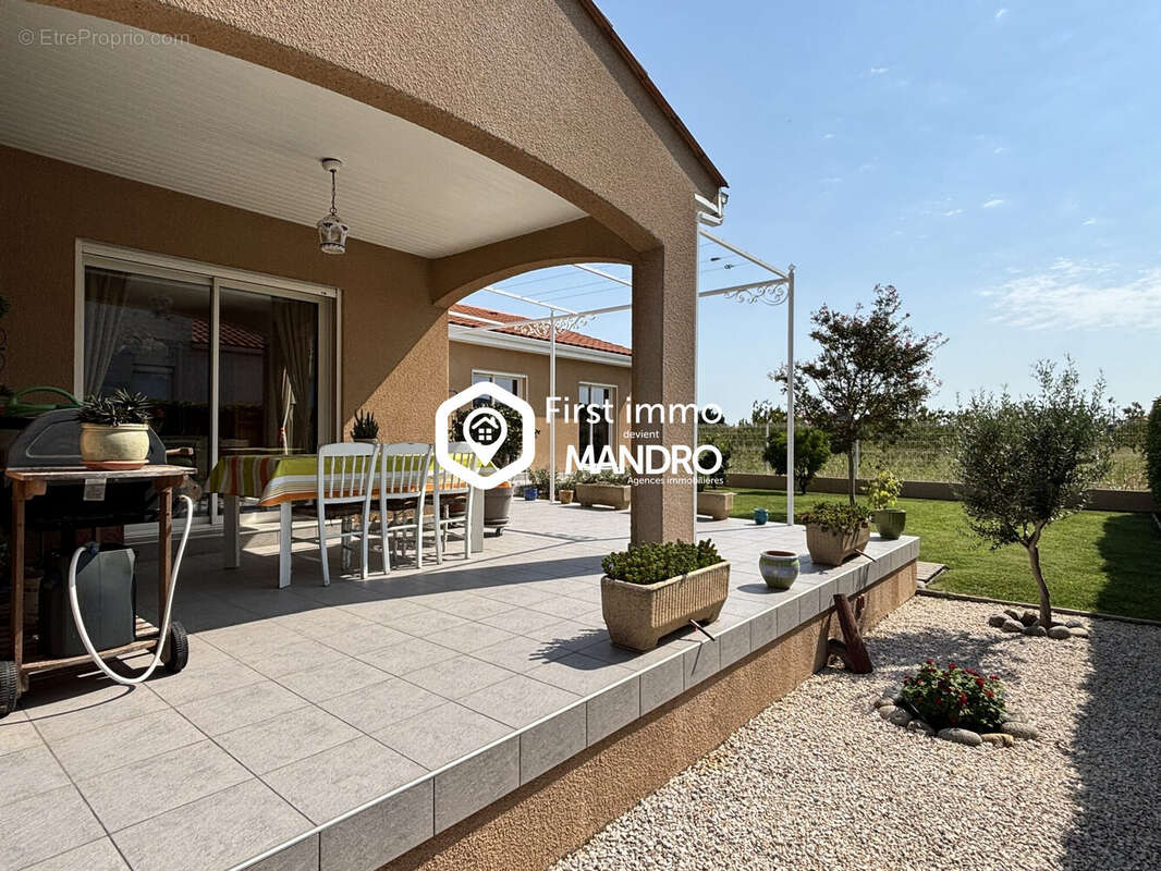 Maison 152 m² à Ille-Sur-Tet  - photo 3