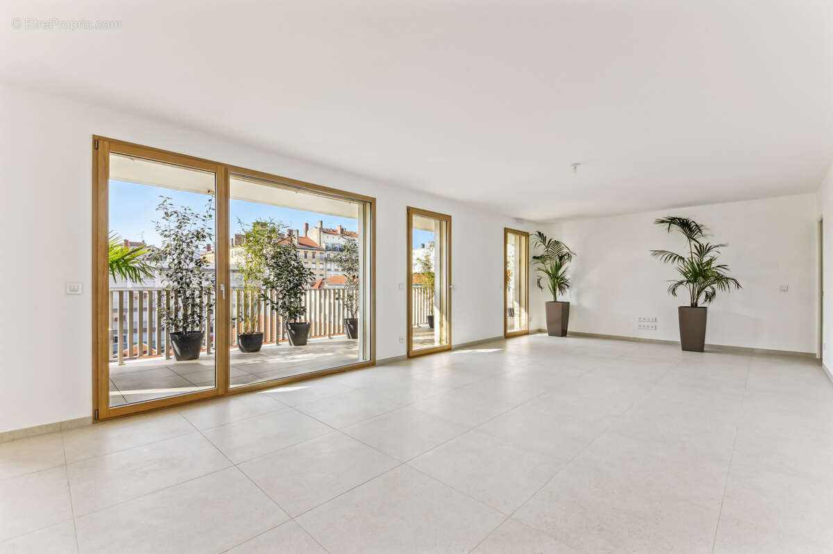 Appartement à LYON-6E