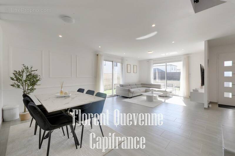 Maison à FRENOUVILLE