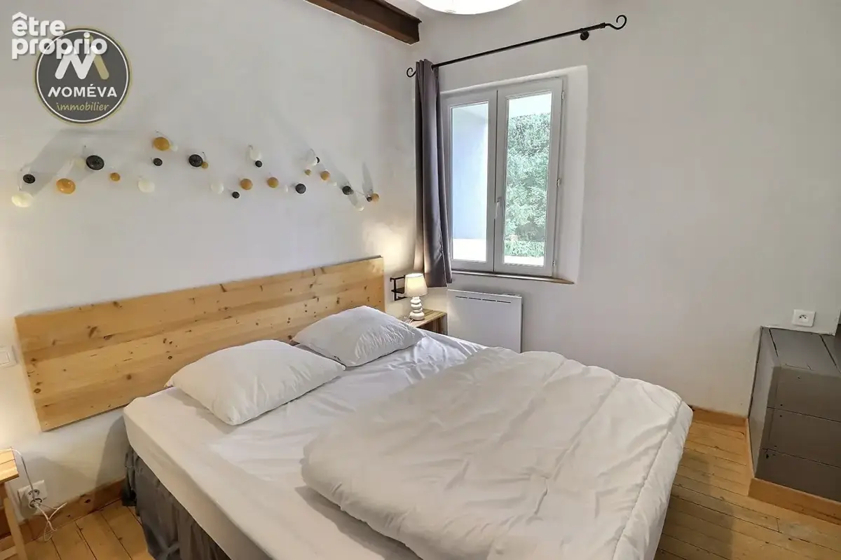 Maison Saint-Bonnet-le-Froid 7 pièce(s) 178 m2 - photo 11