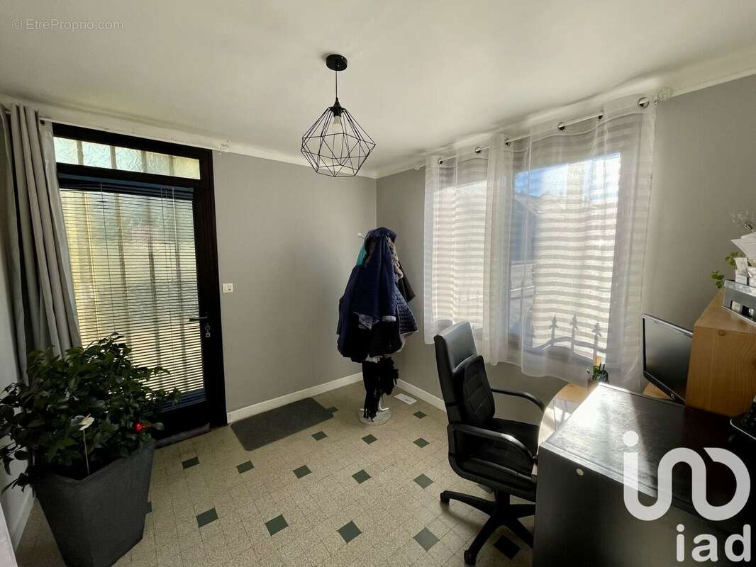 Photo 3 - Maison à CHATEAU-THIERRY