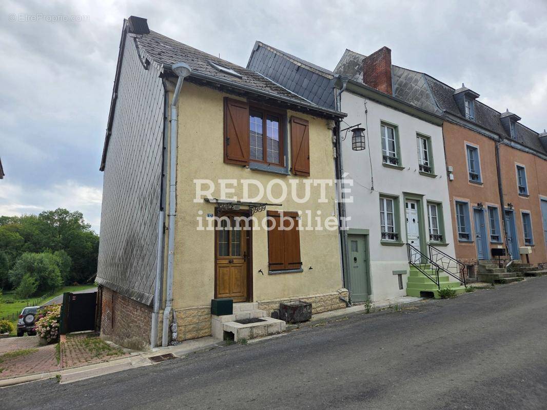 Maison à WASIGNY