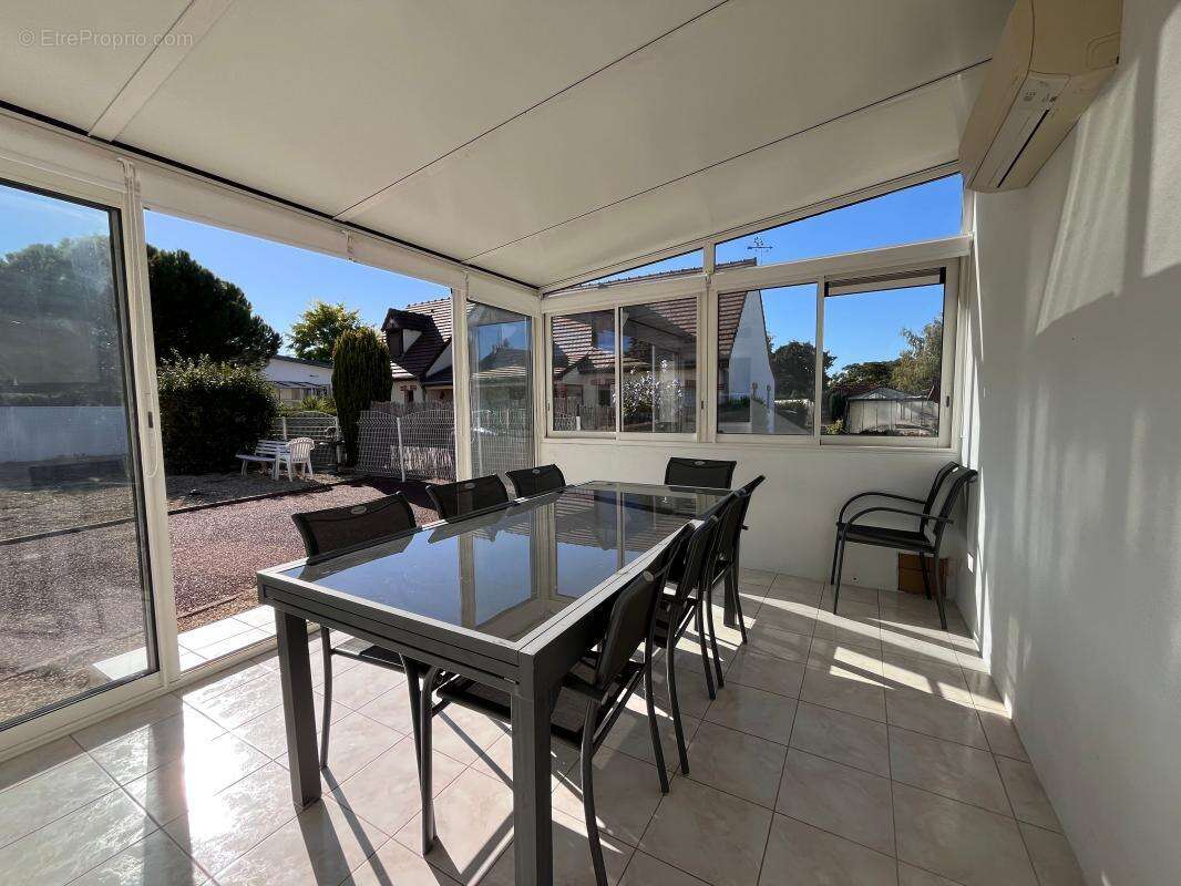 Maison à SAINT-DENIS-EN-VAL