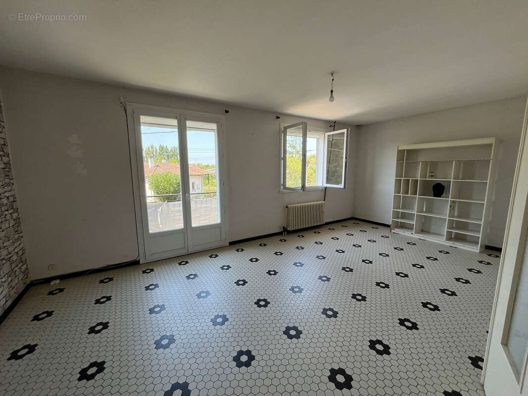 Charmante villa sur 2 niveaux à Bias (47300) - photo 3
