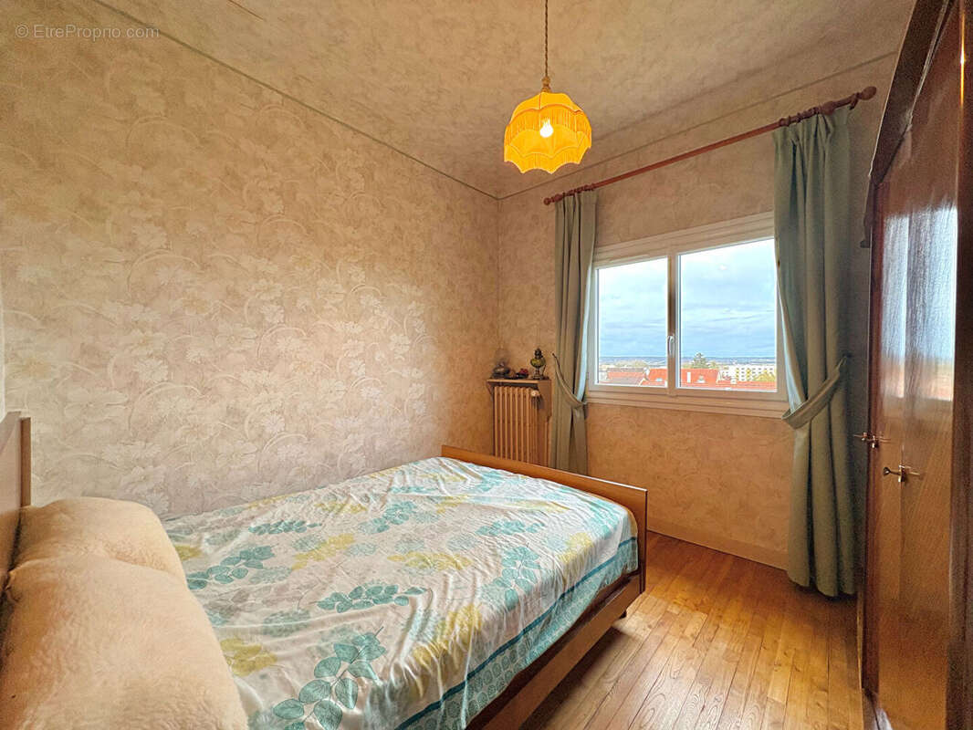 Maison à SAINT-CYR-L'ECOLE