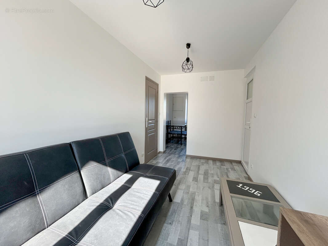 Appartement à COMMENTRY