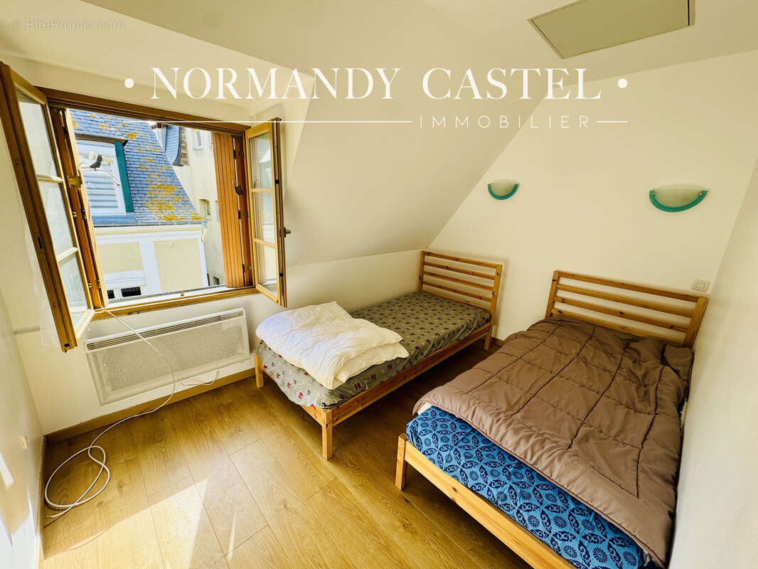 Maison à TROUVILLE-SUR-MER