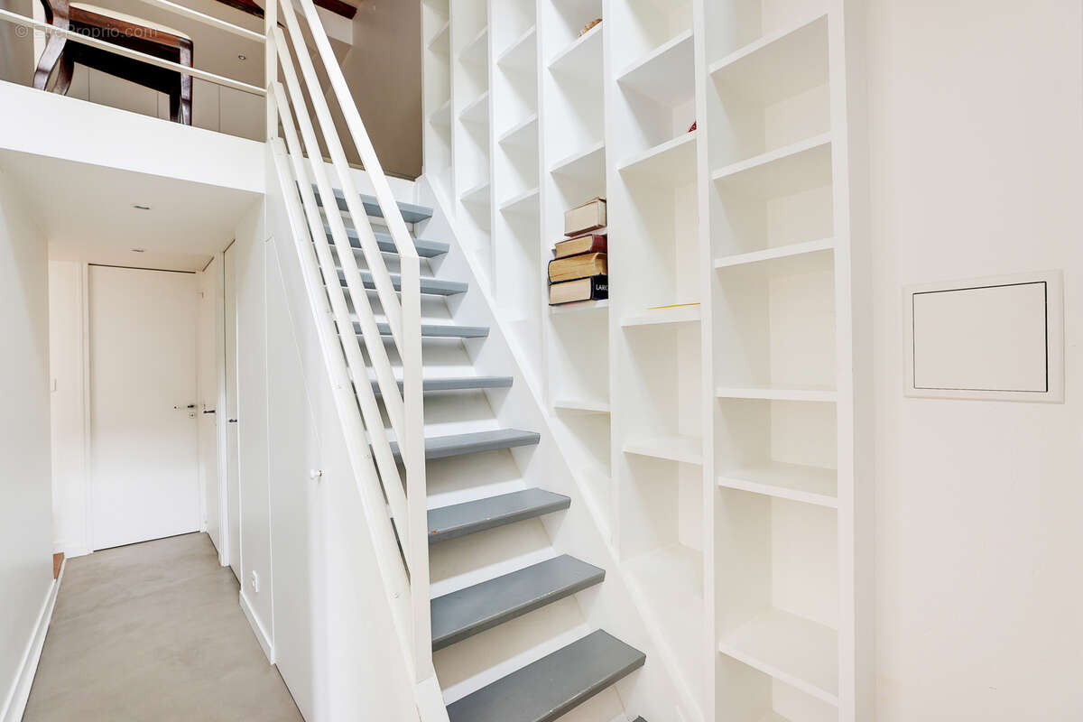 Appartement à PARIS-3E
