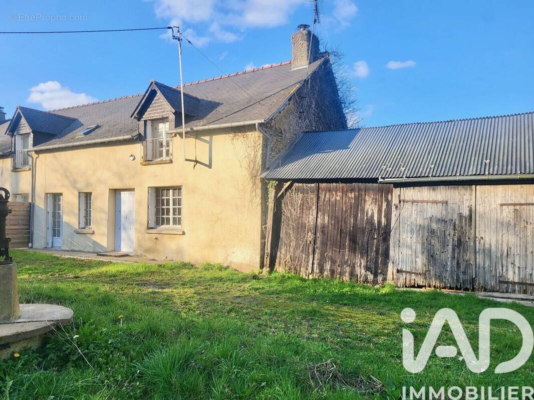 Photo 1 - Maison à LA CHAPELLE-BOUEXIC