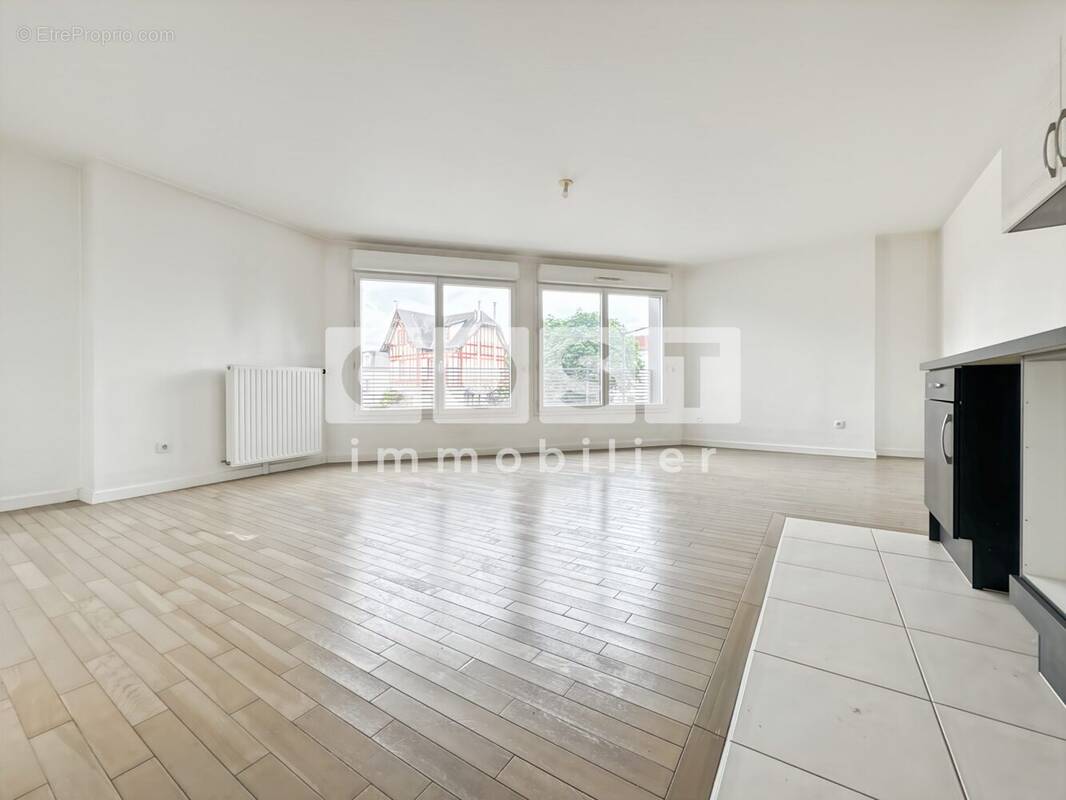 Appartement à BOIS-COLOMBES