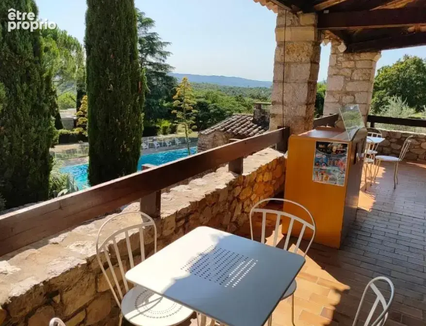 INVESTISSEMENT LOCATIF  BERRIAS ET CASTELJAU  Résidence Tourisme Lou Castel  6,75 % de rentabilité - photo 6