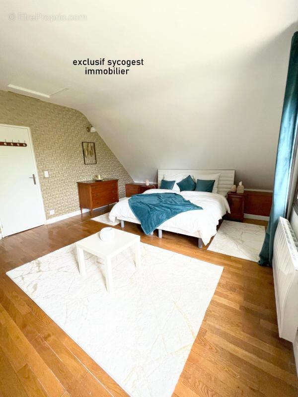 Maison à NOISY-LE-SEC