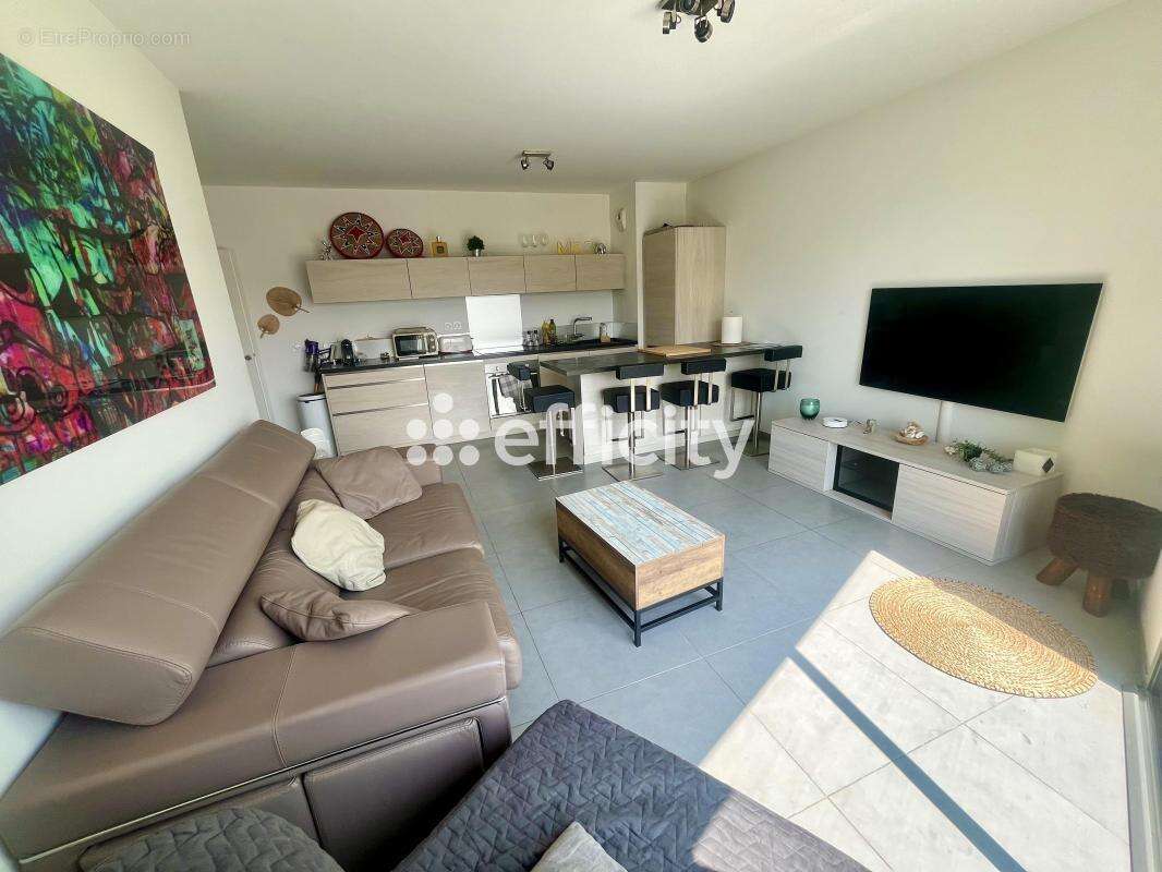 Appartement à MARSEILLE-8E
