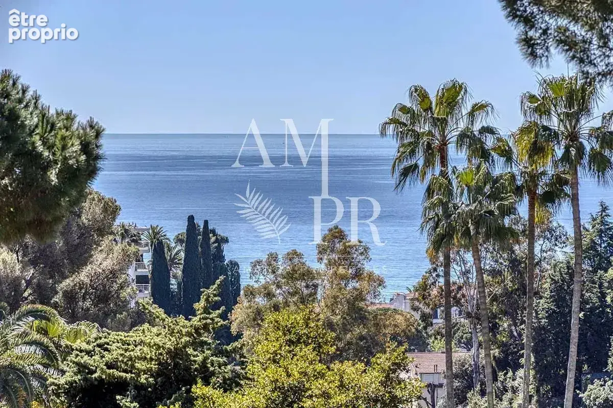 Cannes croix des gardes tres bel appartement avec toit-terrasse et vue mer - photo 14