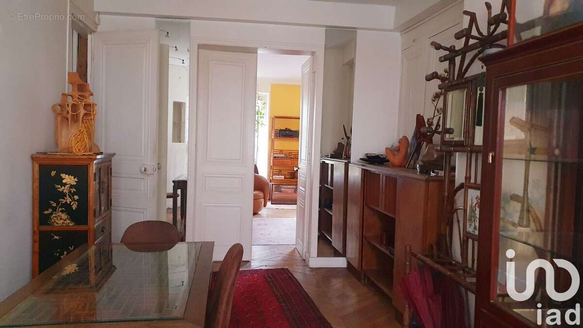 Photo 9 - Appartement à PARIS-10E