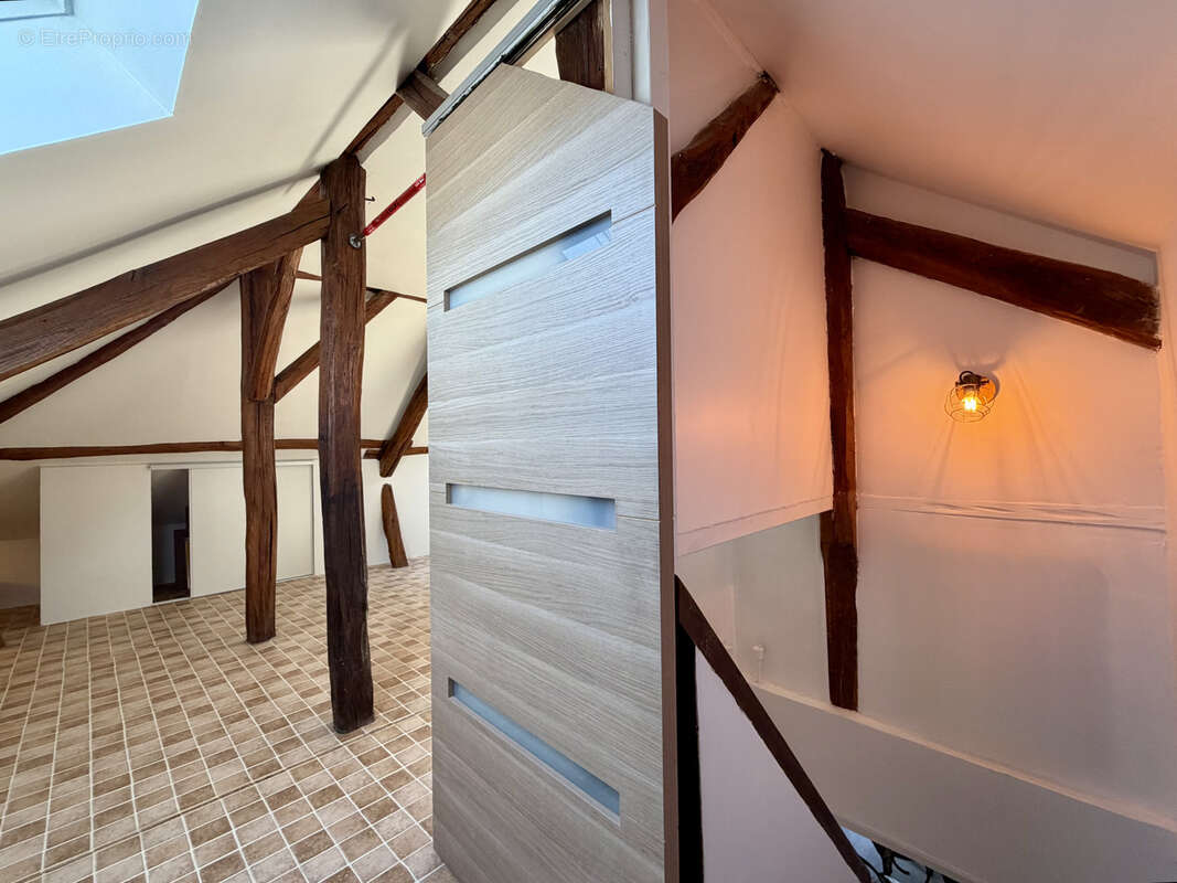 Appartement à COULOMMIERS