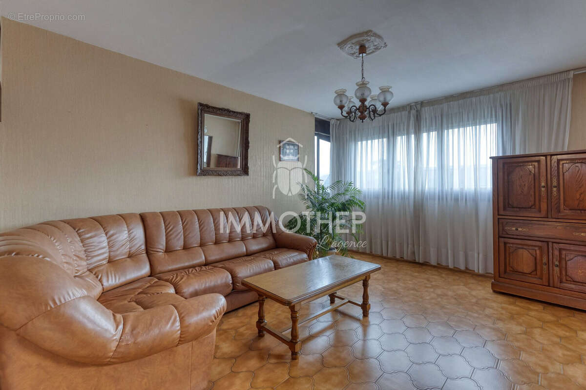 Appartement à ECHIROLLES