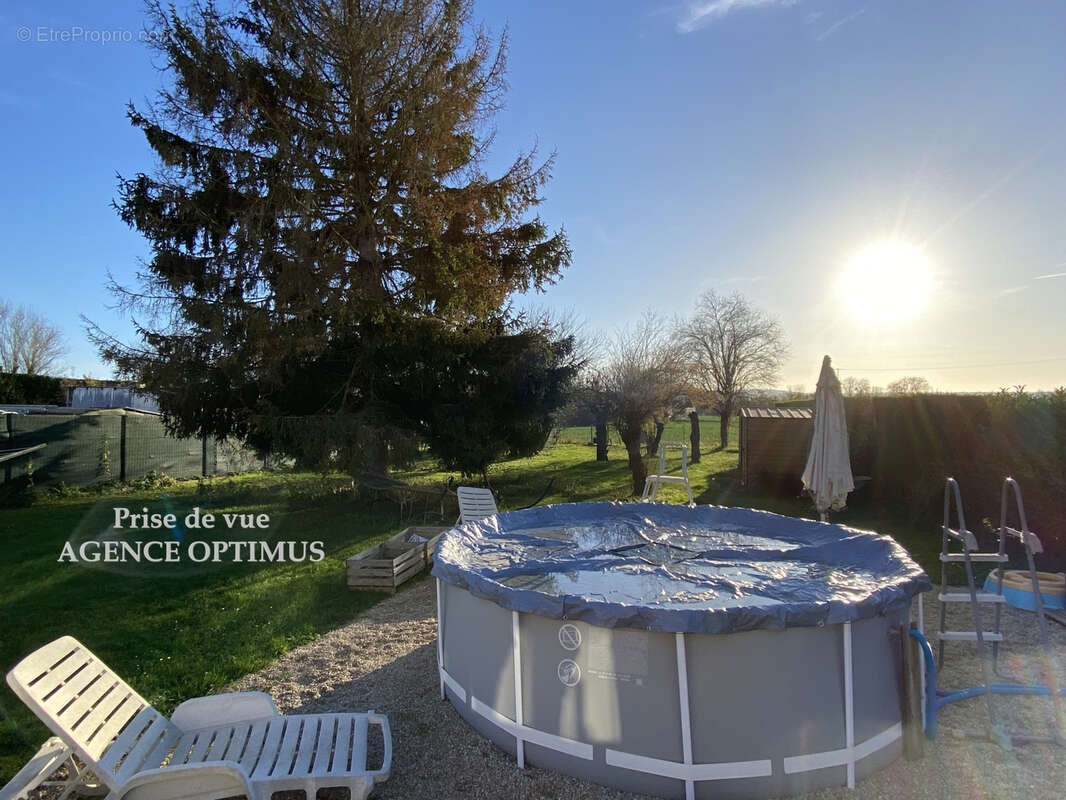 Maison à COURLON-SUR-YONNE