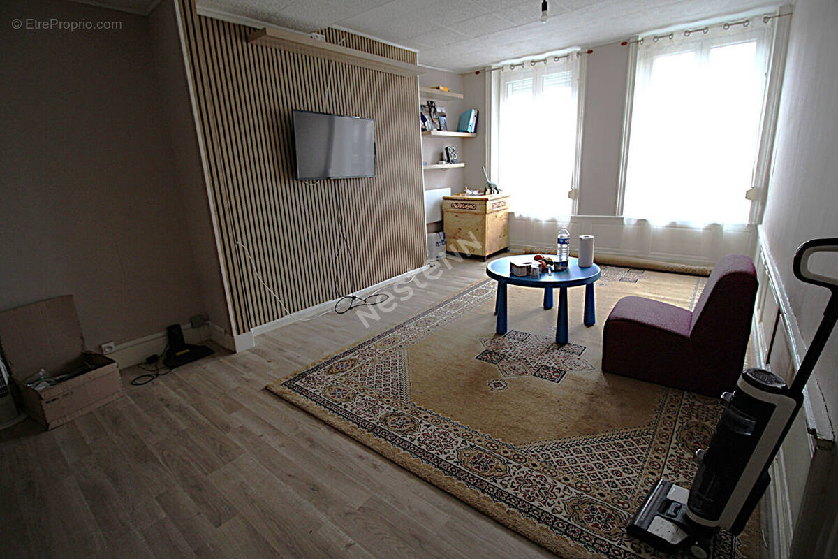 Appartement à MONTCORNET