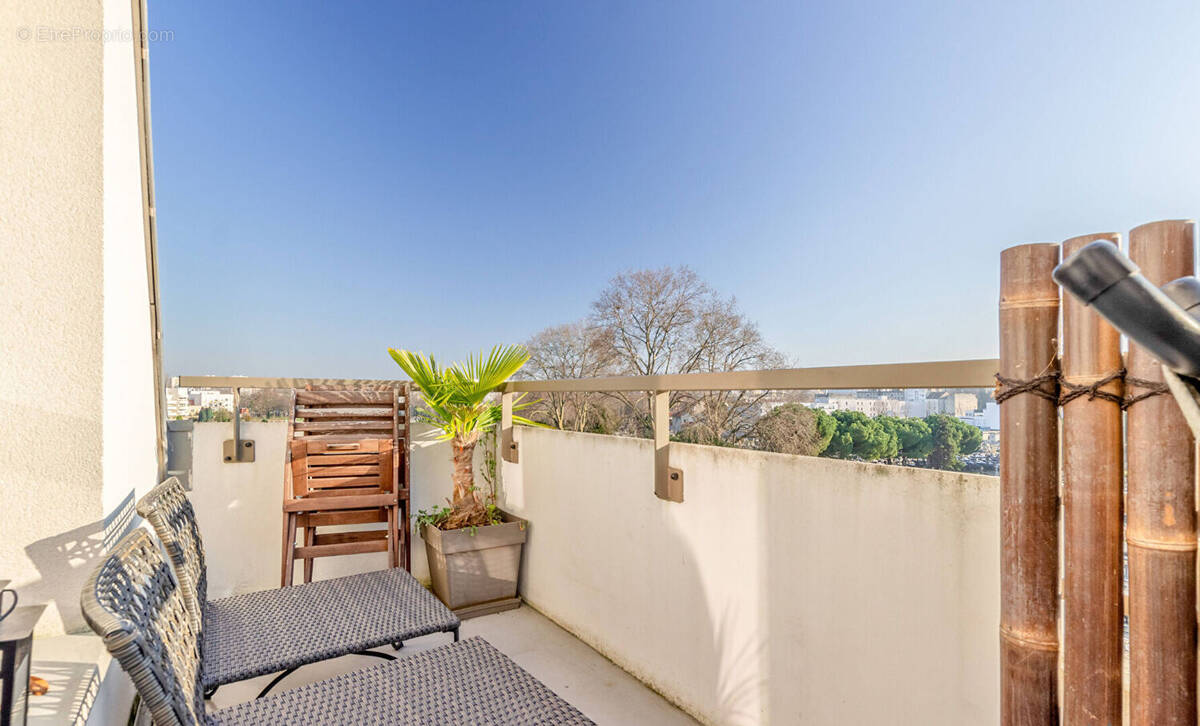 Appartement à SAINT-DENIS