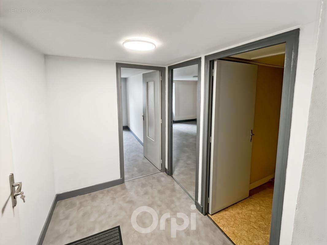 Appartement à AMBAZAC