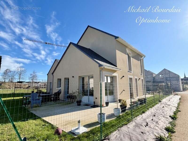 Maison à SEICHES-SUR-LE-LOIR