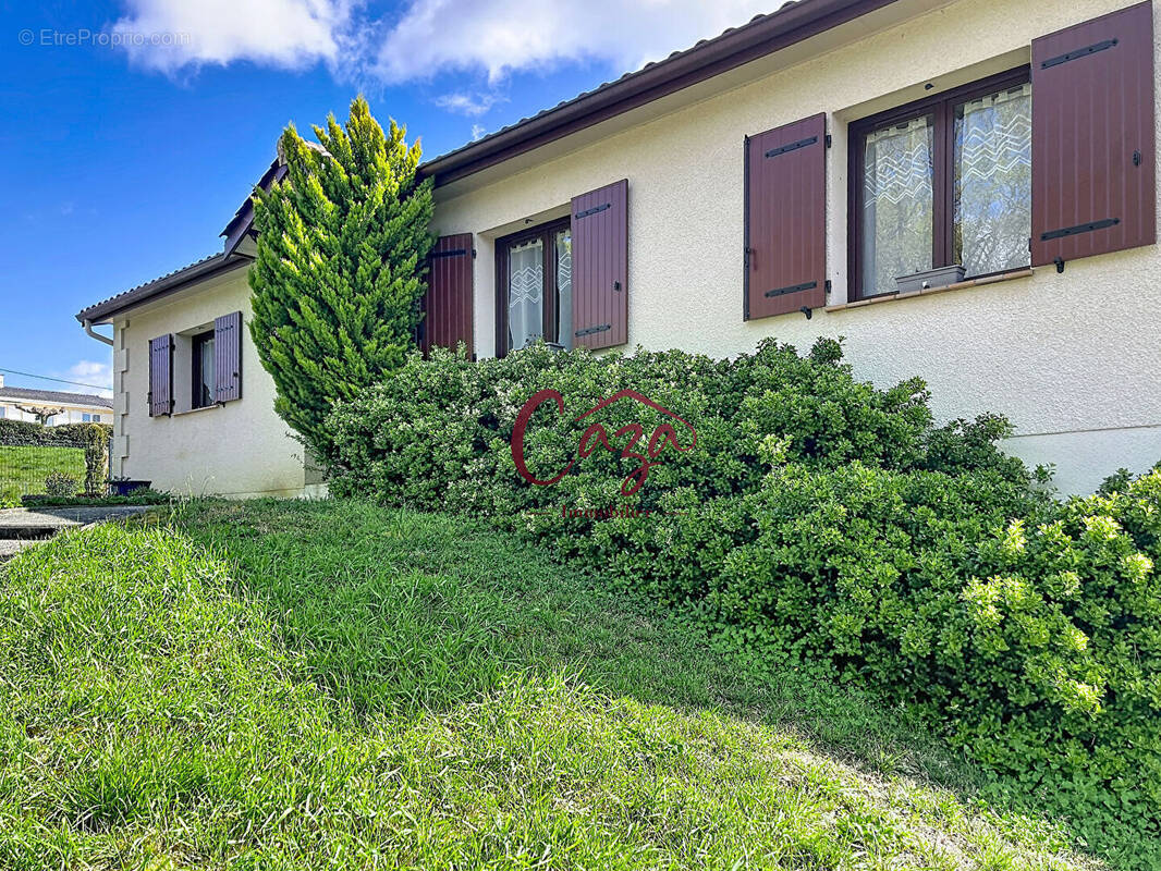 Maison à CAMBLANES-ET-MEYNAC