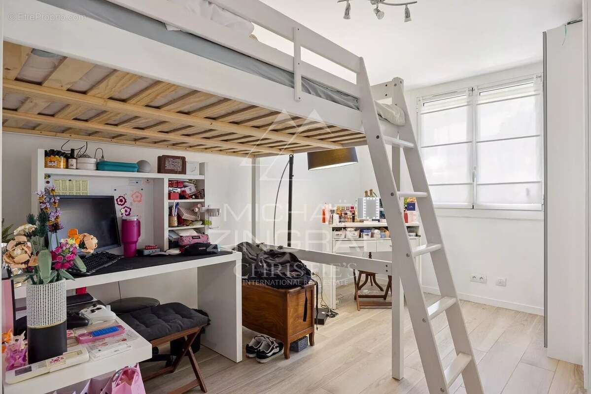 Appartement à BEAULIEU-SUR-MER