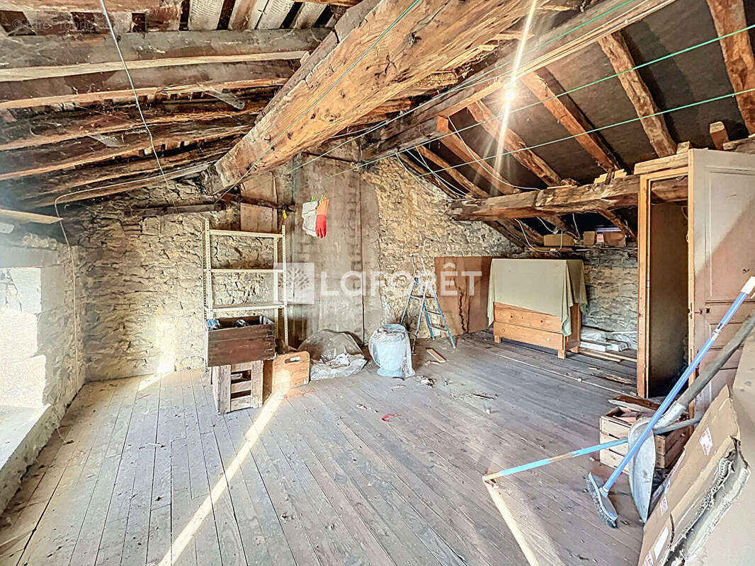 Maison à SAINT-AMOUR