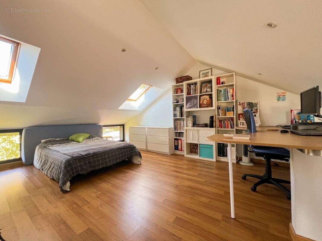 Maison à CHATELLERAULT