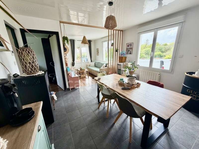 Maison à PLONEVEZ-DU-FAOU