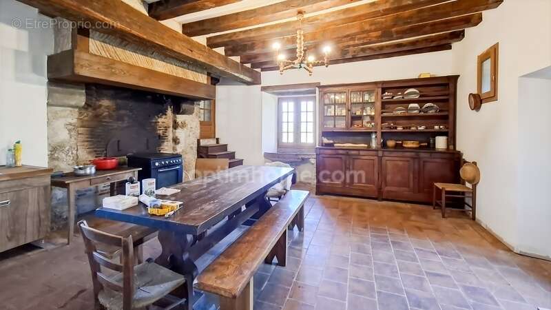 Maison à CHAVROCHES