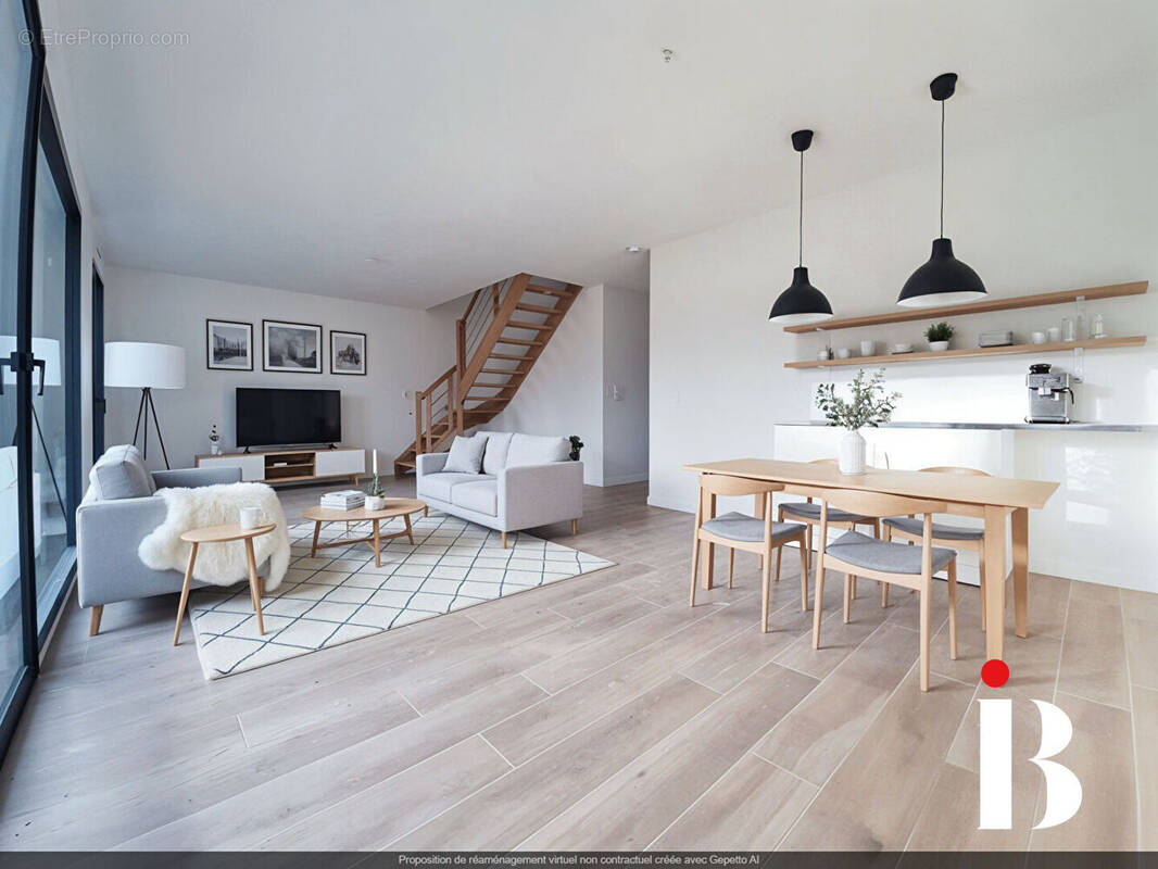 Maison à BOUGUENAIS