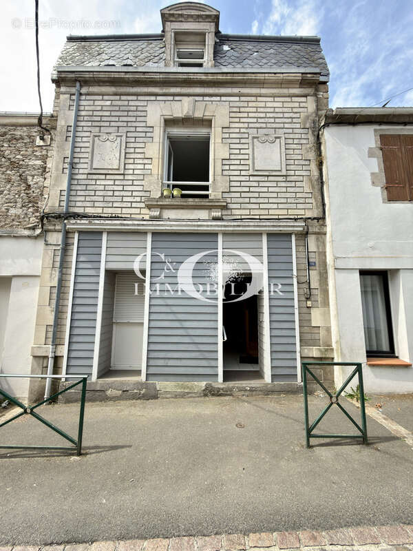  Appartement au coeur du bourg - photo 8