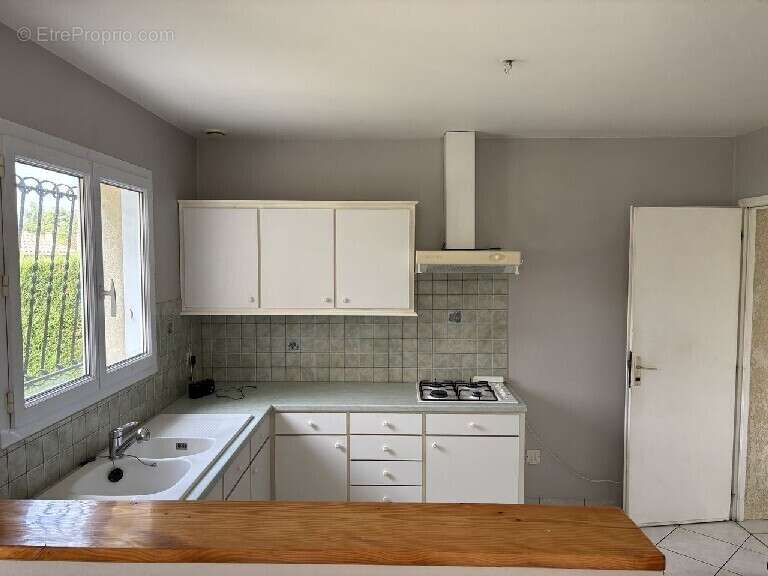 Maison à FOURQUES-SUR-GARONNE