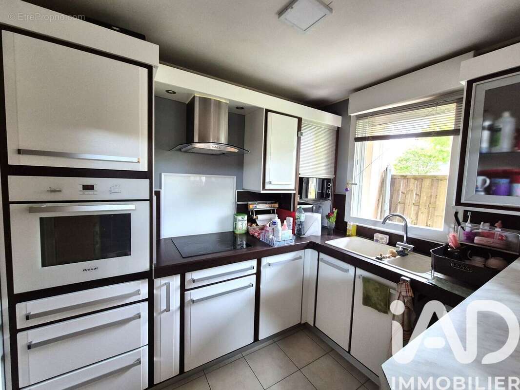 Photo 3 - Appartement à JUILLY