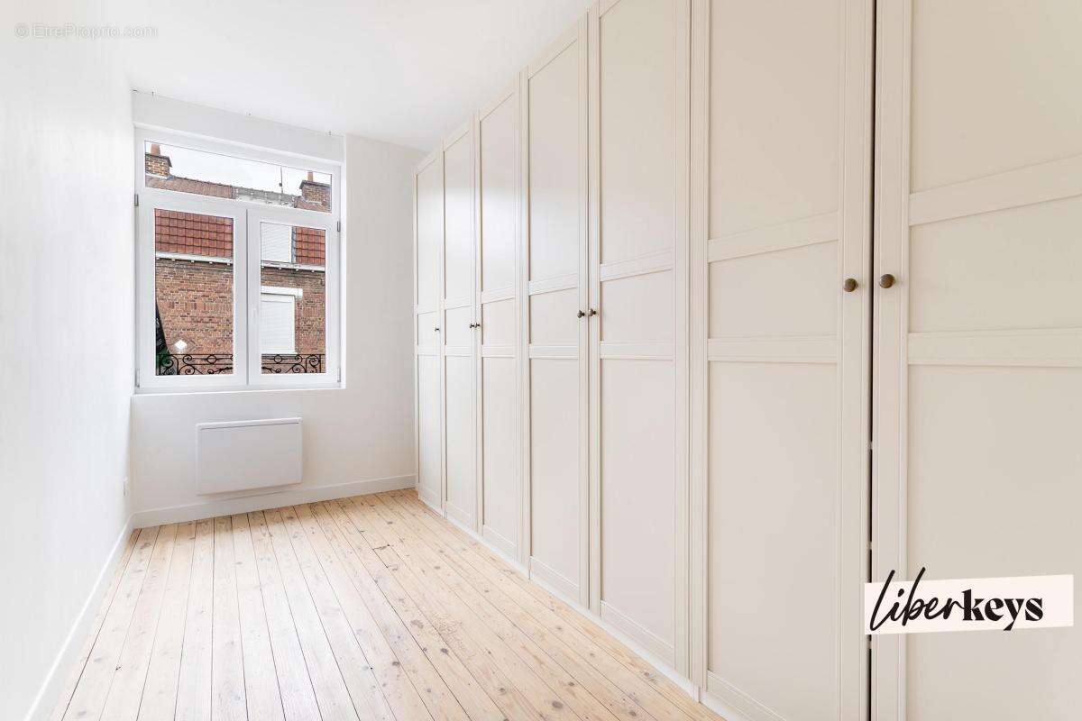 Maison à Hem - 123m² - 3 chambres + grand dressing - grande cuisine - jardin - photo 4